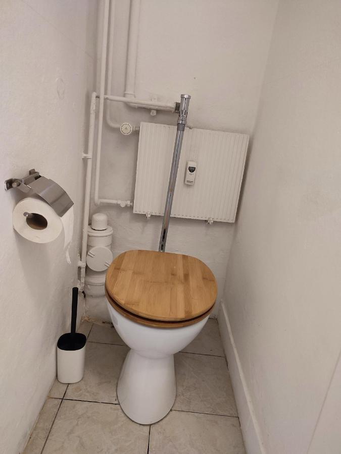 Gemuetliche Zwei-Zimmer-Wohnung Am Regnitzufer Bamberg Luaran gambar