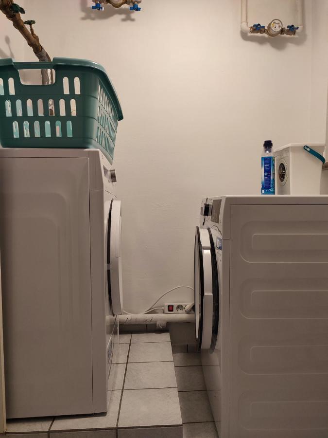 Gemuetliche Zwei-Zimmer-Wohnung Am Regnitzufer Bamberg Luaran gambar