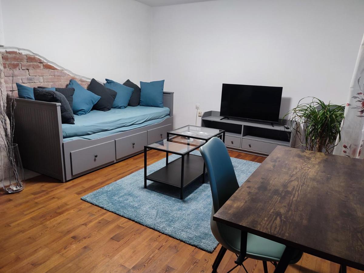 Gemuetliche Zwei-Zimmer-Wohnung Am Regnitzufer Bamberg Luaran gambar
